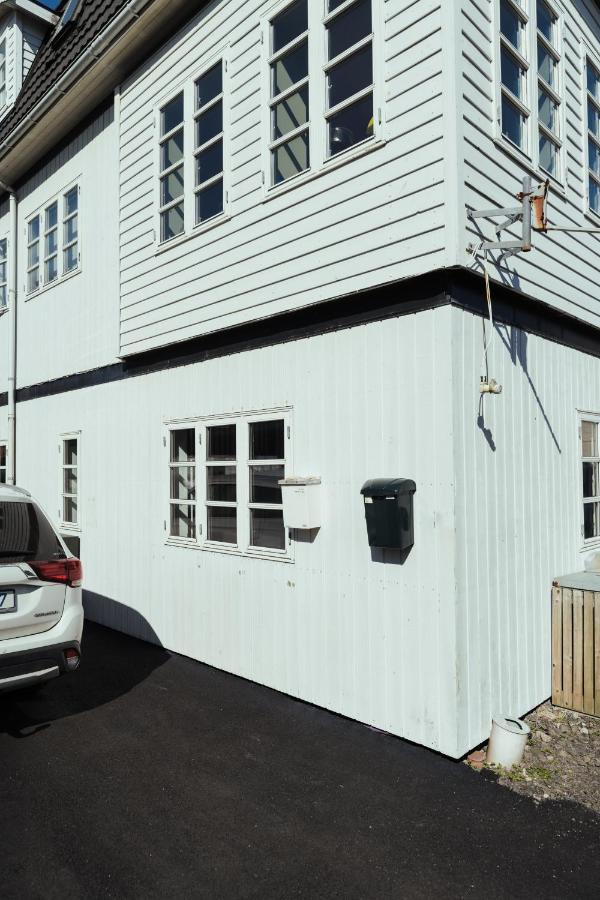 1 Bedroom Apartment / Central / Tórshavn Екстериор снимка